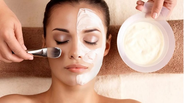 bai-viet/cach-tri-mun-dau-den-tai-nha-bang-sua-chua-khong-phai-ai-cung-biet.html