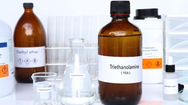 bai-viet/triethanolamine-la-gi-cong-dung-va-cach-dung-an-toan.html