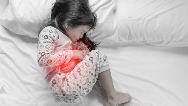 bai-viet/cach-nhan-biet-cac-trieu-chung-dau-bung-giun-o-tre-em.html