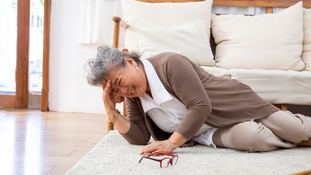 bai-viet/trieu-chung-dot-quy-ma-ban-khong-nen-chu-quan.html