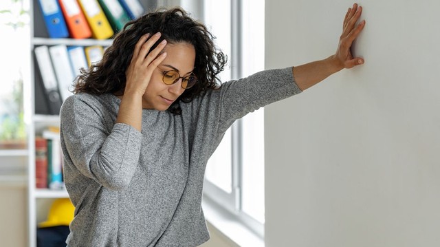 bai-viet/trieu-chung-roi-loan-than-kinh-thuc-vat-va-cach-chan-doan.html