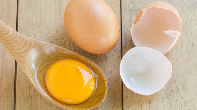 bai-viet/trung-ga-song-co-tot-cho-suc-khoe-khong-an-trung-ga-song-co-tac-dung-gi.html