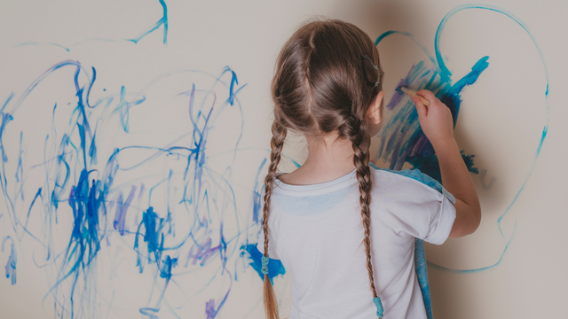  Tự kỷ: Triệu chứng, nguyên nhân và cách điều trị