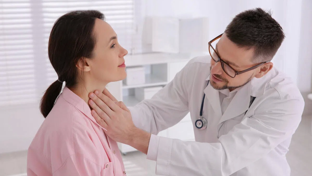 bai-viet/u-tuyen-giap-kich-thuoc-bao-nhieu-thi-mo.html