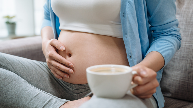 bai-viet/uong-ca-phe-khi-mang-thai-co-thuc-su-anh-huong-den-su-phat-trien-than-kinh-cua-tre-khong.html