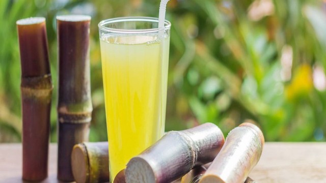 bai-viet/uong-nuoc-mia-co-noi-mun-khong.html