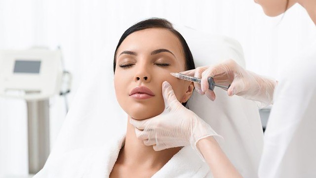 bai-viet/vai-net-chinh-ve-botulinum-toxin-type-a-63016.html