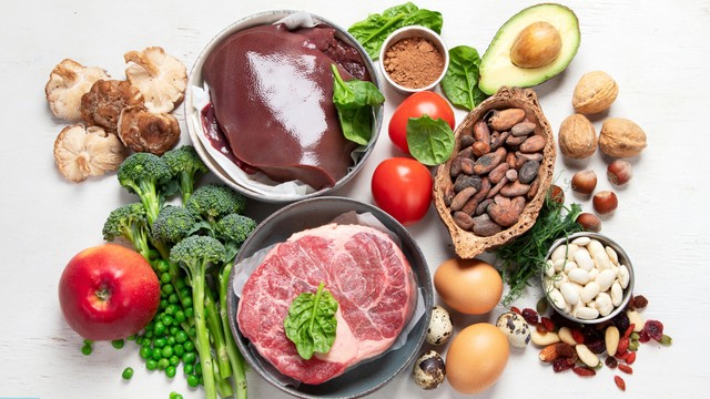 bai-viet/vi-sao-can-bo-sung-thuc-pham-bo-mau-trong-che-do-an-hang-ngay.html