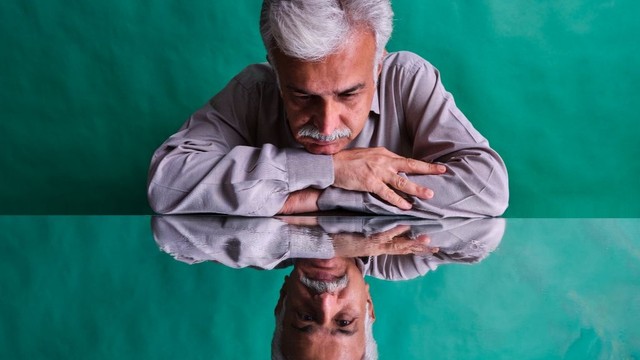 bai-viet/vi-sao-nguoi-lon-tuoi-hay-bi-dang-tri-bien-phap-phong-ngua-va-cai-thien-benh-dang-tri.html