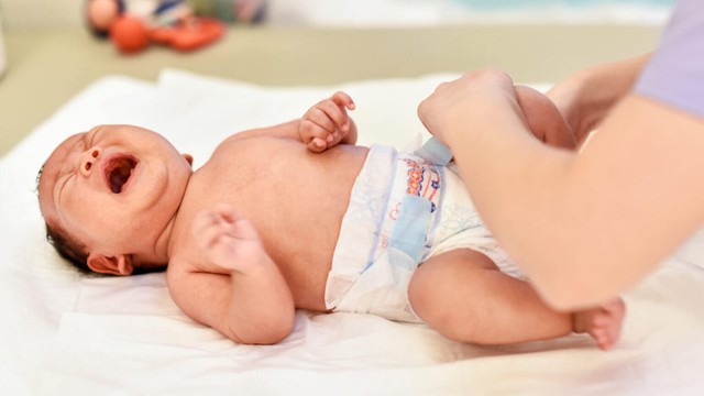 bai-viet/vi-sao-tre-thuong-bi-ham-ta-vao-mua-dong-co-nguy-hiem-khong-72455.html