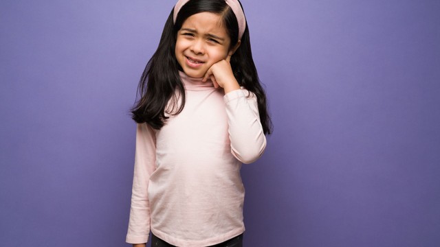 bai-viet/viem-tai-giua-man-tinh-mu-va-nhung-trieu-chung-dien-hinh-la-gi.html