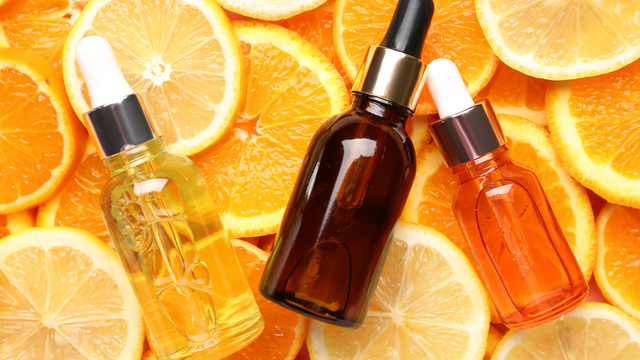 bai-viet/vitamin-c-trong-da-lieu-co-che-hoat-dong-cua-vitamin-c-voi-lan-da.html