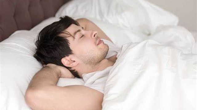 bai-viet/wet-dream-la-gi-giai-ma-hien-tuong-sinh-ly-tu-nhien-trong-suc-khoe-tinh-duc.html