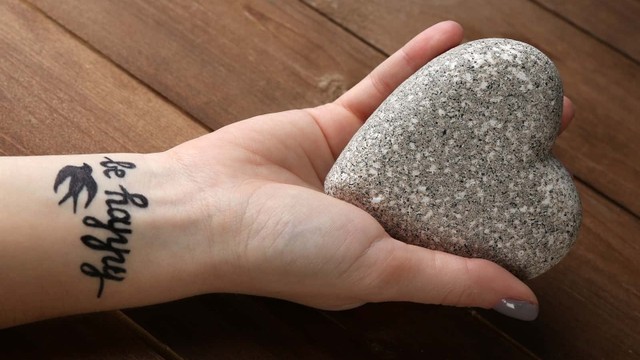 bai-viet/xam-co-dau-khong-cach-giam-thieu-con-dau-khi-xam.html