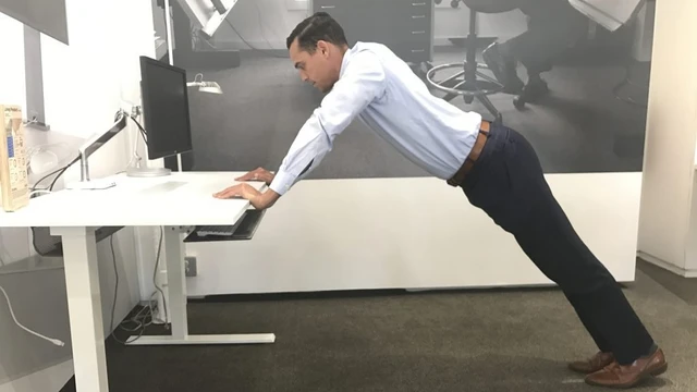 bai-viet/12-bai-tap-the-duc-giua-gio-cho-nam-van-phong-50165.html