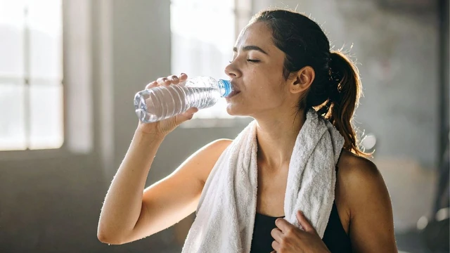 bai-viet/4-thoi-diem-uong-nuoc-tot-nhat-trong-ngay-khong-phai-ai-cung-biet.html