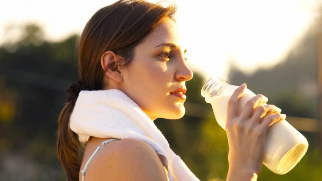 bai-viet/5-cach-bu-nuoc-bu-khoang-cap-toc-cuc-hieu-qua-ban-da-thu-chua-70305.html