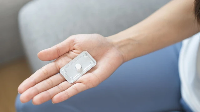 bai-viet/5-lan-uong-thuoc-tranh-thai-khan-cap-1-thang-co-sao-khong.html