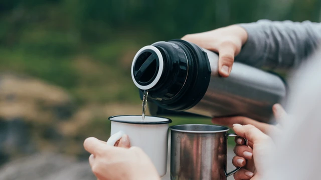 bai-viet/5-loai-nuoc-tuyet-doi-khong-nen-dung-trong-binh-giu-nhiet.html