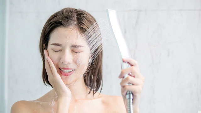 bai-viet/5-thoi-quen-buoi-sang-gay-lao-hoa-da-co-the-ban-chua-biet.html