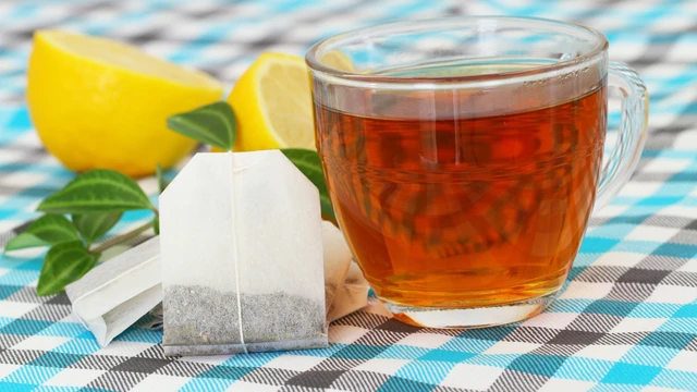 bai-viet/6-sai-lam-khien-tra-mat-chat-chong-oxy-hoa-ban-can-tranh.html