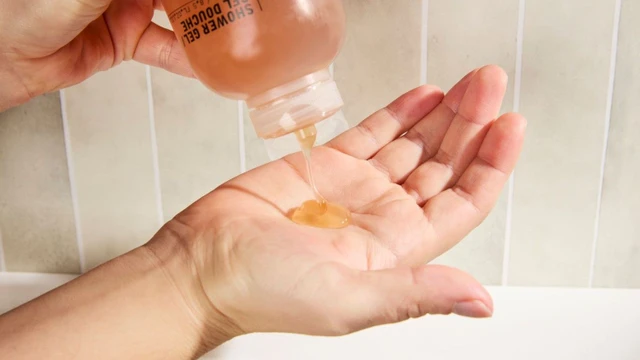 bai-viet/huong-dan-chi-tiet-cach-su-dung-sua-tam-hieu-qua.html