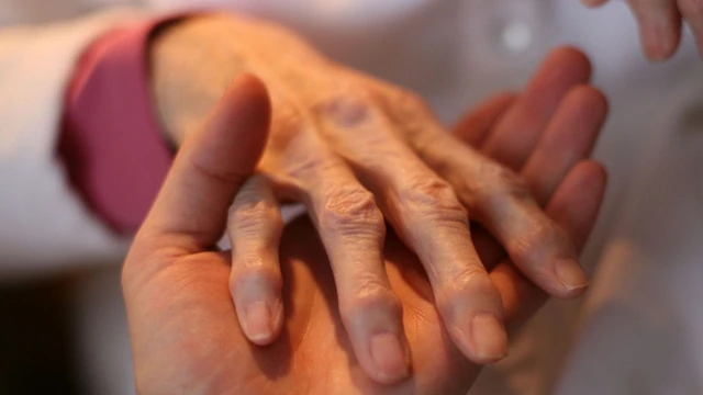 bai-viet/benh-da-xo-cung-co-di-truyen-khong-bieu-hien-benh-ma-ban-nen-biet.html