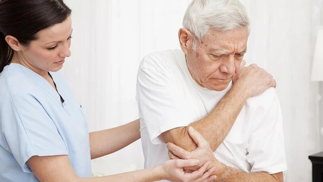 bai-viet/co-nen-su-dung-thuoc-giam-dau-xuong-khop-hay-khong-cach-phong-benh-xuong-khop-hieu-qua.html