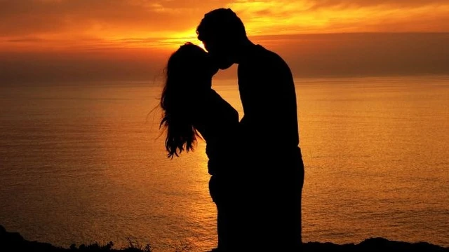 bai-viet/hon-nhau-co-thai-khong-cach-de-co-mot-nu-hon-an-toan-ma-ban-nen-biet.html