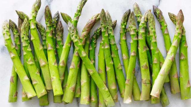 bai-viet/nguoi-mac-benh-gout-nen-kieng-an-mang-tay-hay-khong.html