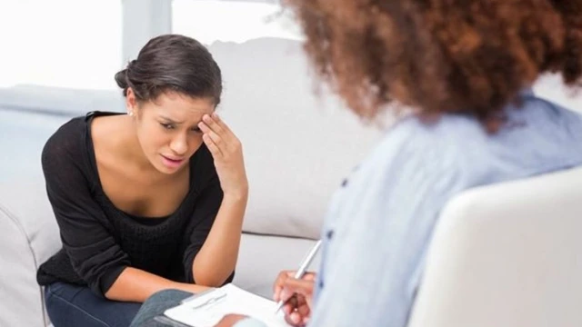 bai-viet/roi-loan-lo-au-kham-o-dau-uy-tin-va-dam-bao-chat-luong-khi-nao-can-di-kham.html