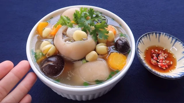 bai-viet/an-chan-gio-ham-hat-sen-co-tot-khong.html