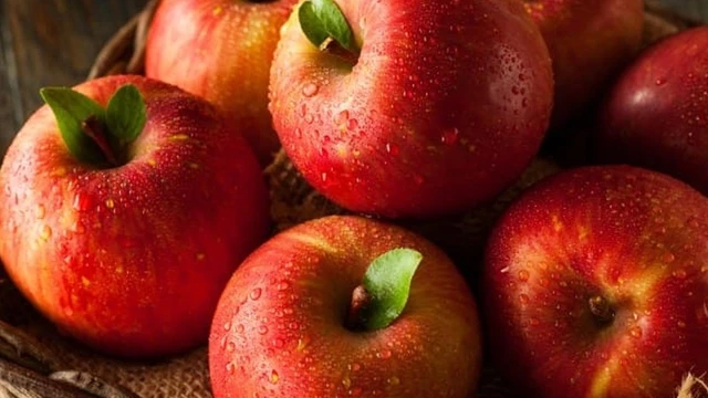 bai-viet/an-gi-de-dao-thai-axit-uric-top-cac-thuc-pham-cho-nguoi-bi-benh-gout.html