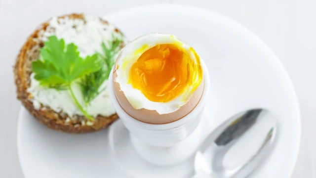 bai-viet/an-trung-long-dao-co-tot-khong-cach-an-trung-long-dao-an-toan.html