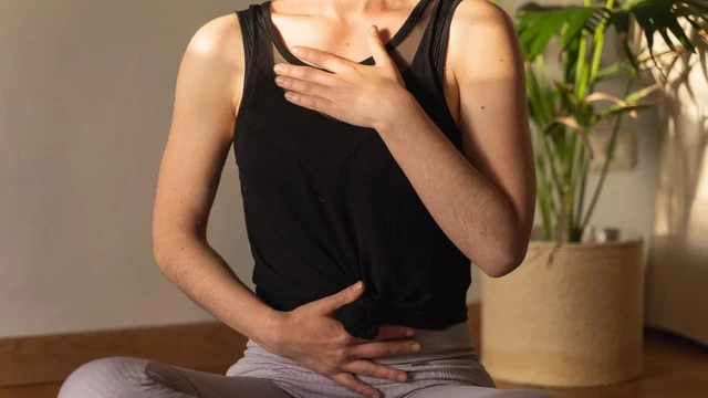 bai-viet/bai-tap-tho-hau-covid-huong-dan-va-loi-ich-cho-suc-khoe.html