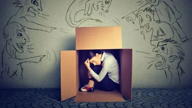 bai-viet/bai-test-hoi-chung-so-xa-hoi-ban-co-dang-thuoc-nhom-nguy-co-cao-khong.html