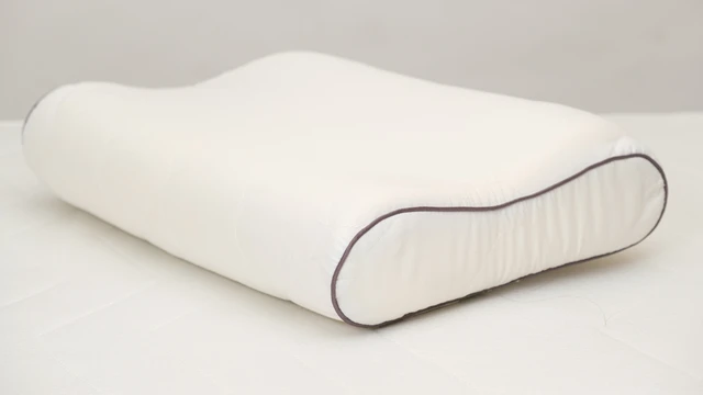 Cách chọn gối dành cho người đau cổ vai gáy giúp ngủ sâu giấc