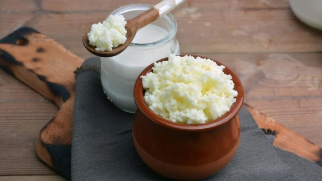 bai-viet/kefir-va-sua-chua-lua-chon-nao-tot-hon-cho-suc-khoe.html
