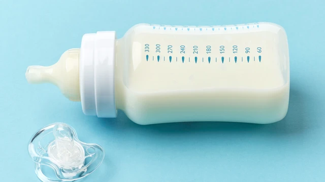 bai-viet/bao-lau-thay-binh-sua-cho-be-thi-tot-nhat-cach-chon-binh-sua-cho-be.html