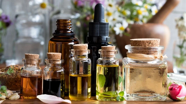 bai-viet/bat-mi-mot-so-loai-tinh-dau-kich-thich-ham-muon-va-cach-su-dung.html