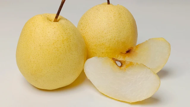 bai-viet/bau-3-thang-dau-an-le-duoc-khong-ham-luong-dinh-duong-va-loi-ich-cua-qua-le.html