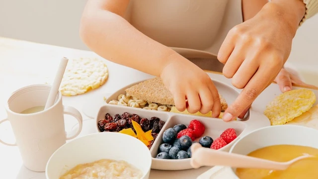 bai-viet/be-21-thang-tuoi-an-gi-che-do-dinh-duong-cho-be-21-thang-tuoi.html