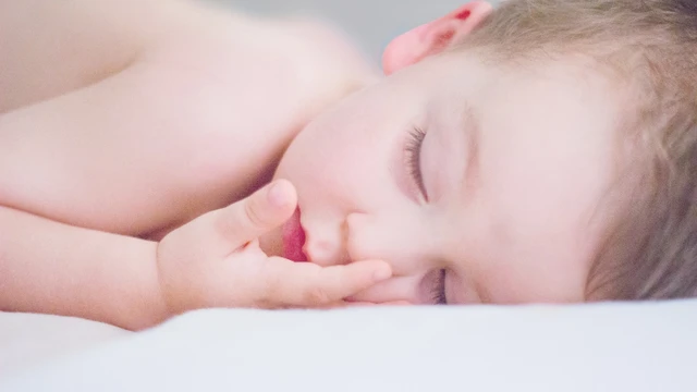 bai-viet/be-2-thang-tuoi-ngu-bao-nhieu-la-du-bien-phap-giup-tre-so-sinh-co-giac-ngu-tot-hon.html