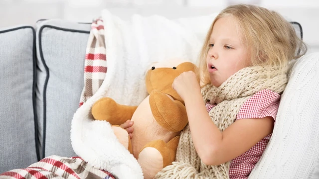 bai-viet/be-bi-ho-khan-lien-tuc-phai-lam-sao-mot-so-bi-quyet-dieu-tri-trieu-chung-ho-khan-cho-be.html