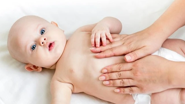 bai-viet/be-so-sinh-bi-soi-bung-di-ngoai-nguyen-nhan-va-cach-chua-tri-hieu-qua.html