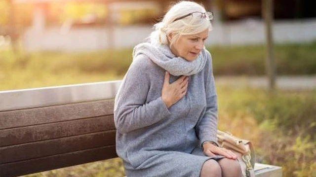 bai-viet/benh-ngung-tim-dot-ngot-moi-nguy-hiem-doi-voi-phu-nu-71322.html