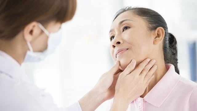 bai-viet/benh-nhan-xo-tuyen-giap-la-gi-nhan-xo-tuyen-giap-co-nguy-hiem-khong.html