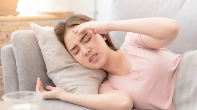 bai-viet/bi-dau-dau-thuong-xuyen-la-benh-gi-55240.html