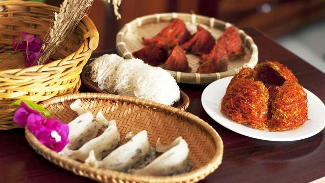 bai-viet/yen-huyet-la-gi-yen-huyet-co-cong-dung-gi-cho-suc-khoe.html