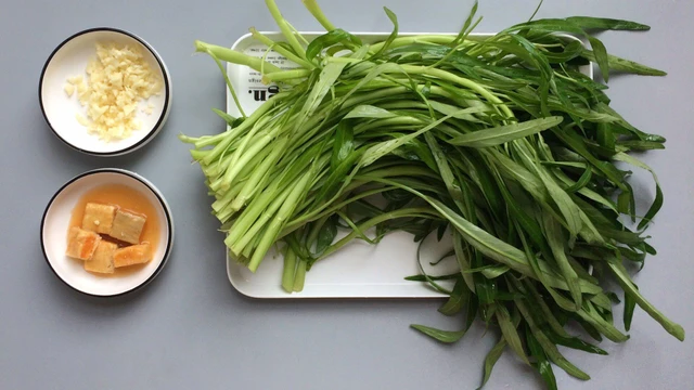 bai-viet/bi-mun-co-nen-an-rau-muong-khong-nhung-dieu-can-biet-ve-rau-muong-va-da-mun.html